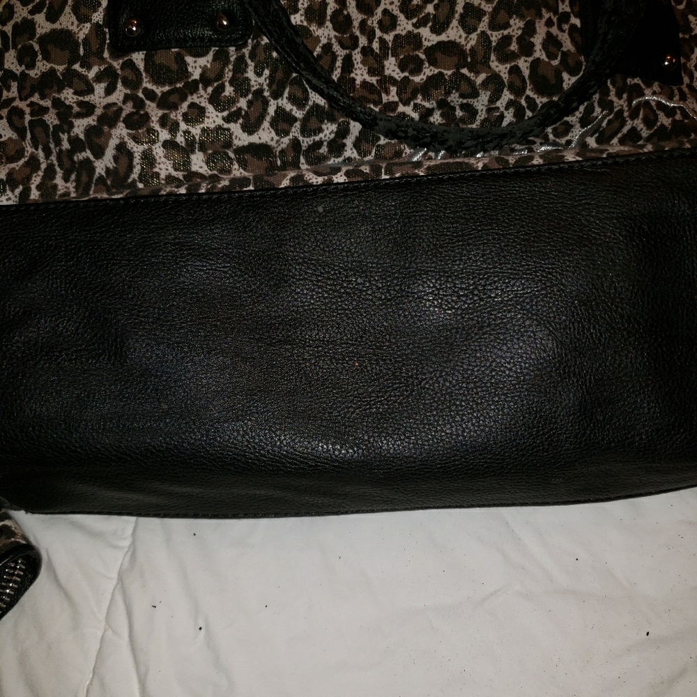 Black leopard wd hardy purse and wallet